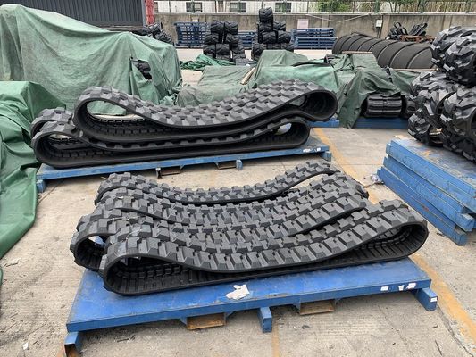 China Pint Gerangschikte Rubbersporen Vuurvast voor Hydraulisch Mini Excavator leverancier