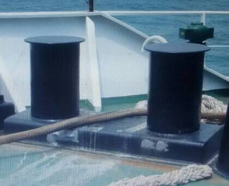 China Mariene het Uitrusten Mariene Meertros Bitts die Dubbele Meerpaal vastlegt 5-500 Ton van SWL leverancier