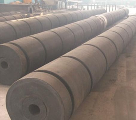 Rubberen stootwillen voor zeesleepboten: prestaties en eenvoudige installatie met opties voor ketting- en singelbandbevestiging leverancier