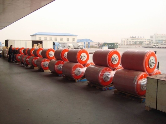 Het Gevulde Type van Marine Fenders Buoy Polyurethane Flotation Schuim leverancier