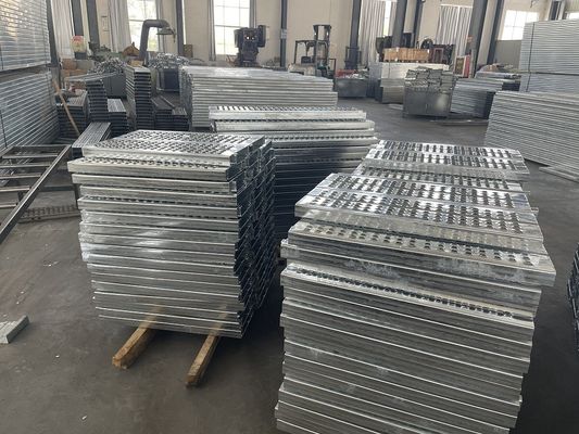 Gegalvaniseerde stalen steigerplank springplank corrosiebestendig aanpasbare grootte leverancier
