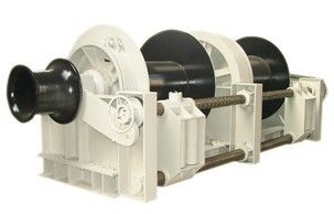 Elektrische ankerwijn Zeevaartdekapparatuur met dubbele trommel mooringwijn Ontworpen voor het afhandelen van ladingen van 30 KN tot 400 KN leverancier